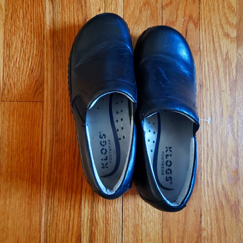 Klogs Women’s Naples, Black Slip-On Clogs, Size 5M Leather